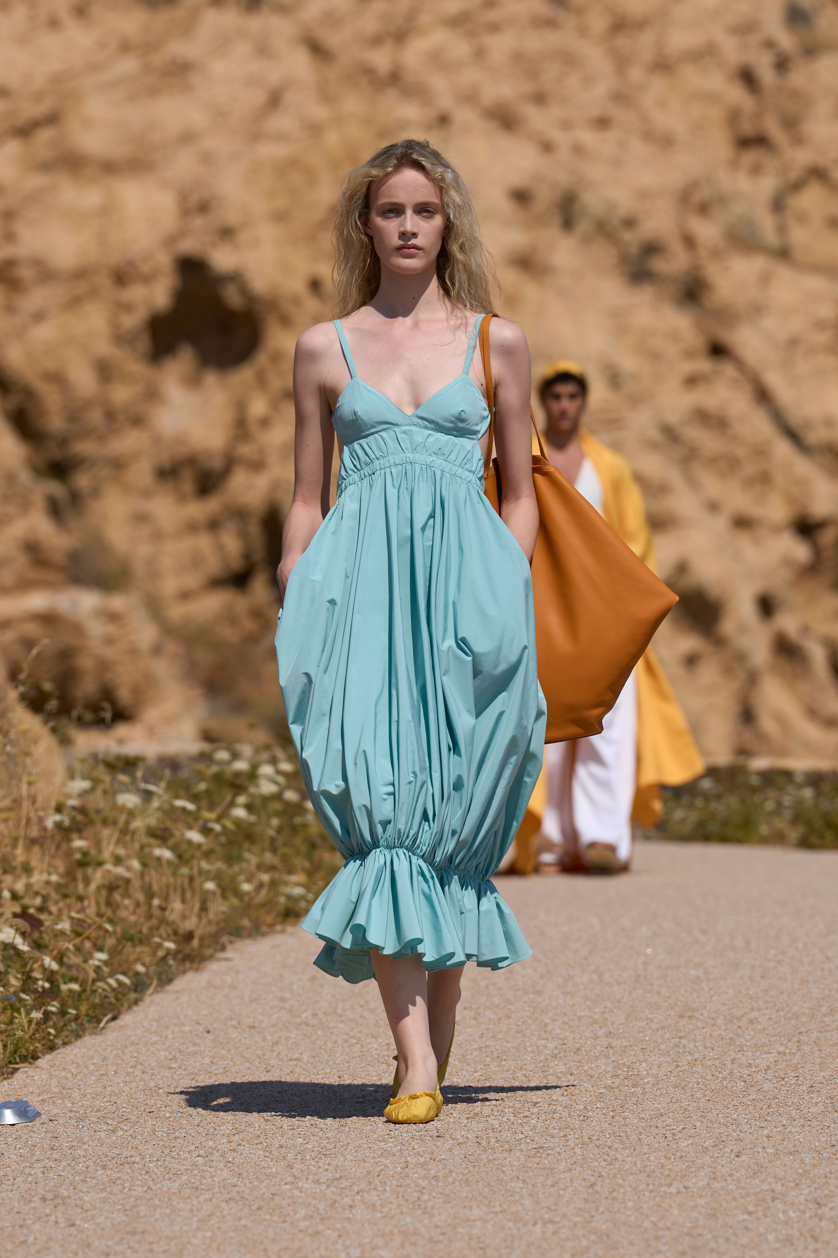 Jacquemus 2027 春夏时装秀系列 图 6