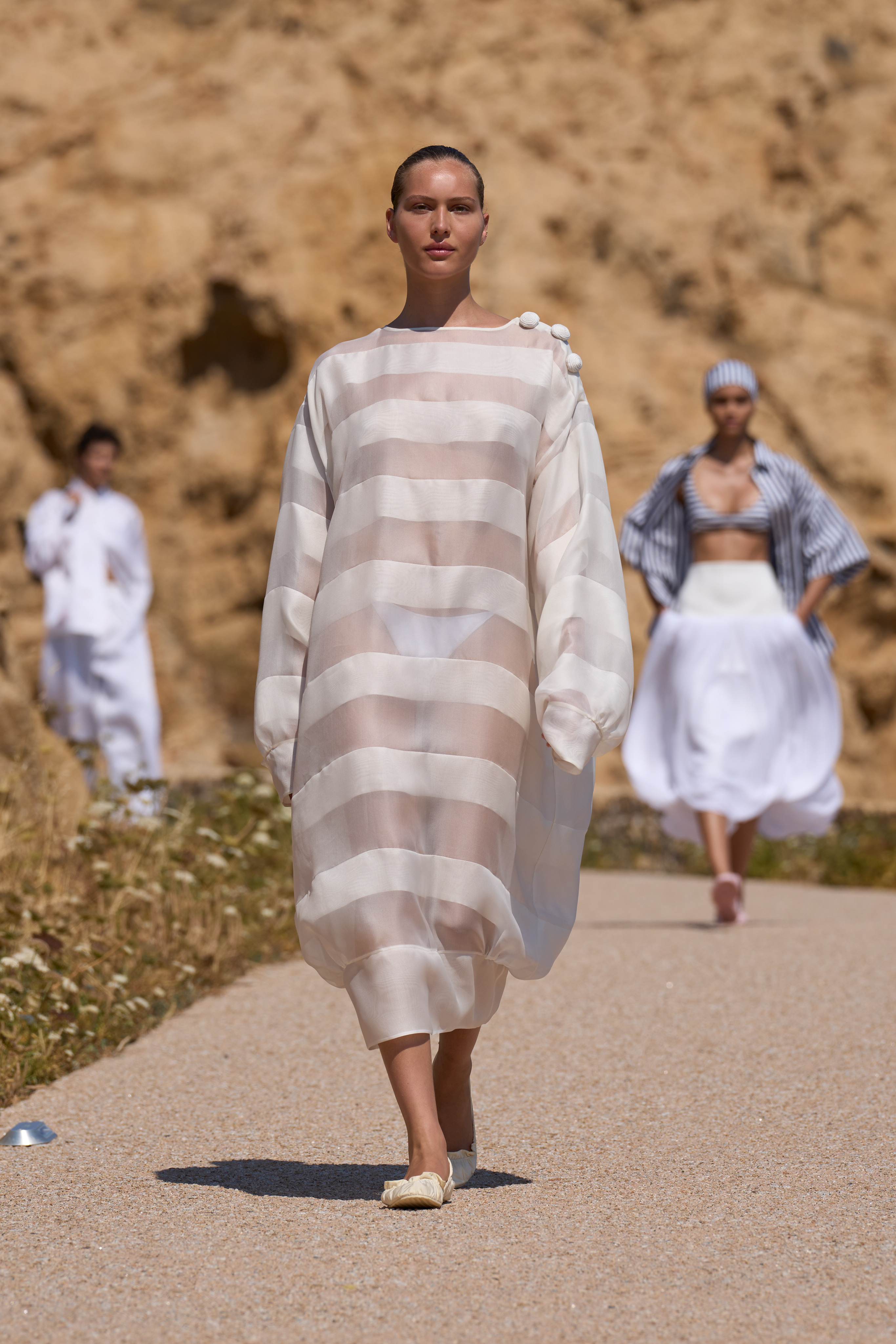 Jacquemus 2027 春夏时装秀系列 图 9