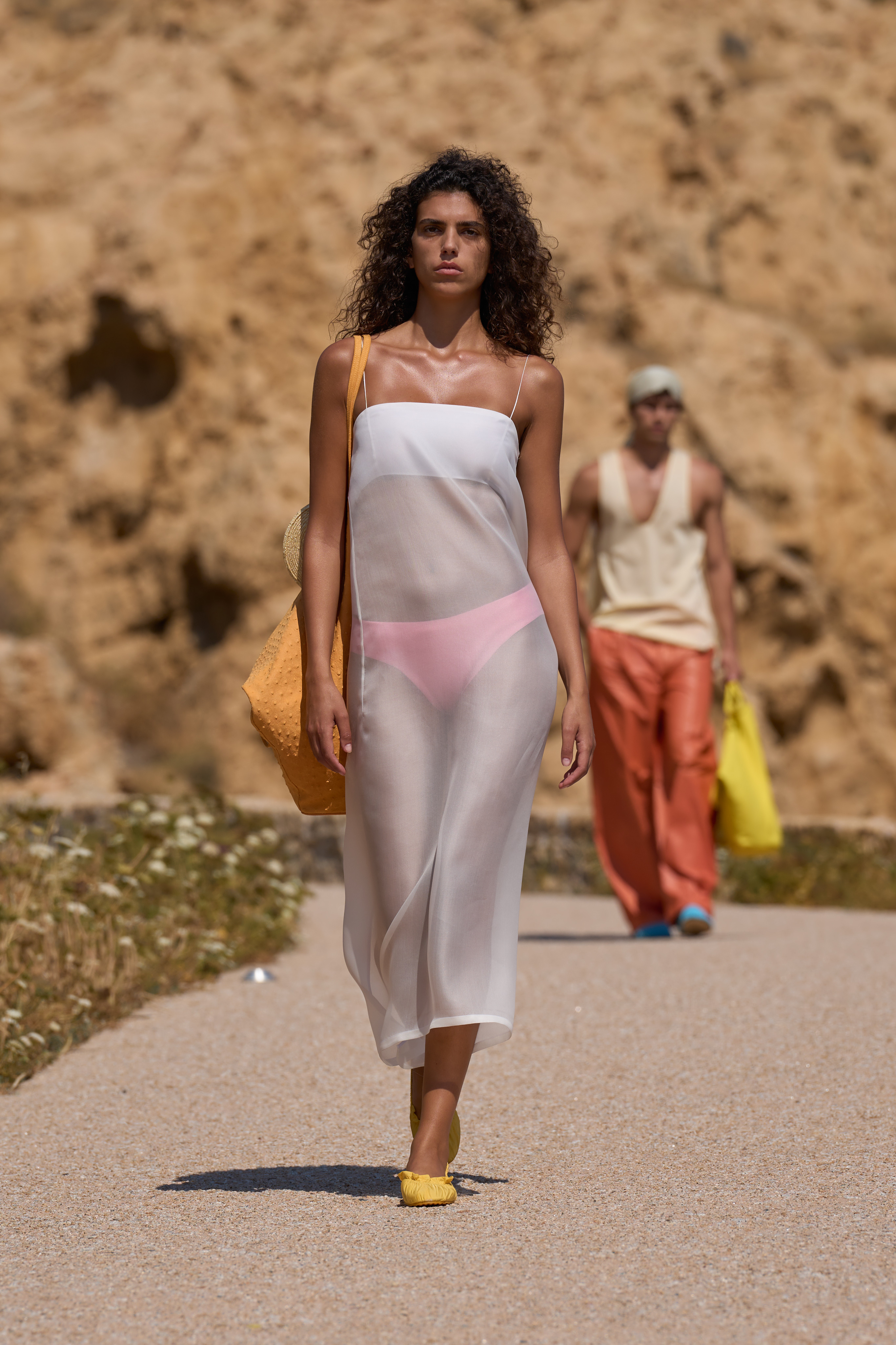 Jacquemus 2027 春夏时装秀系列 图 11