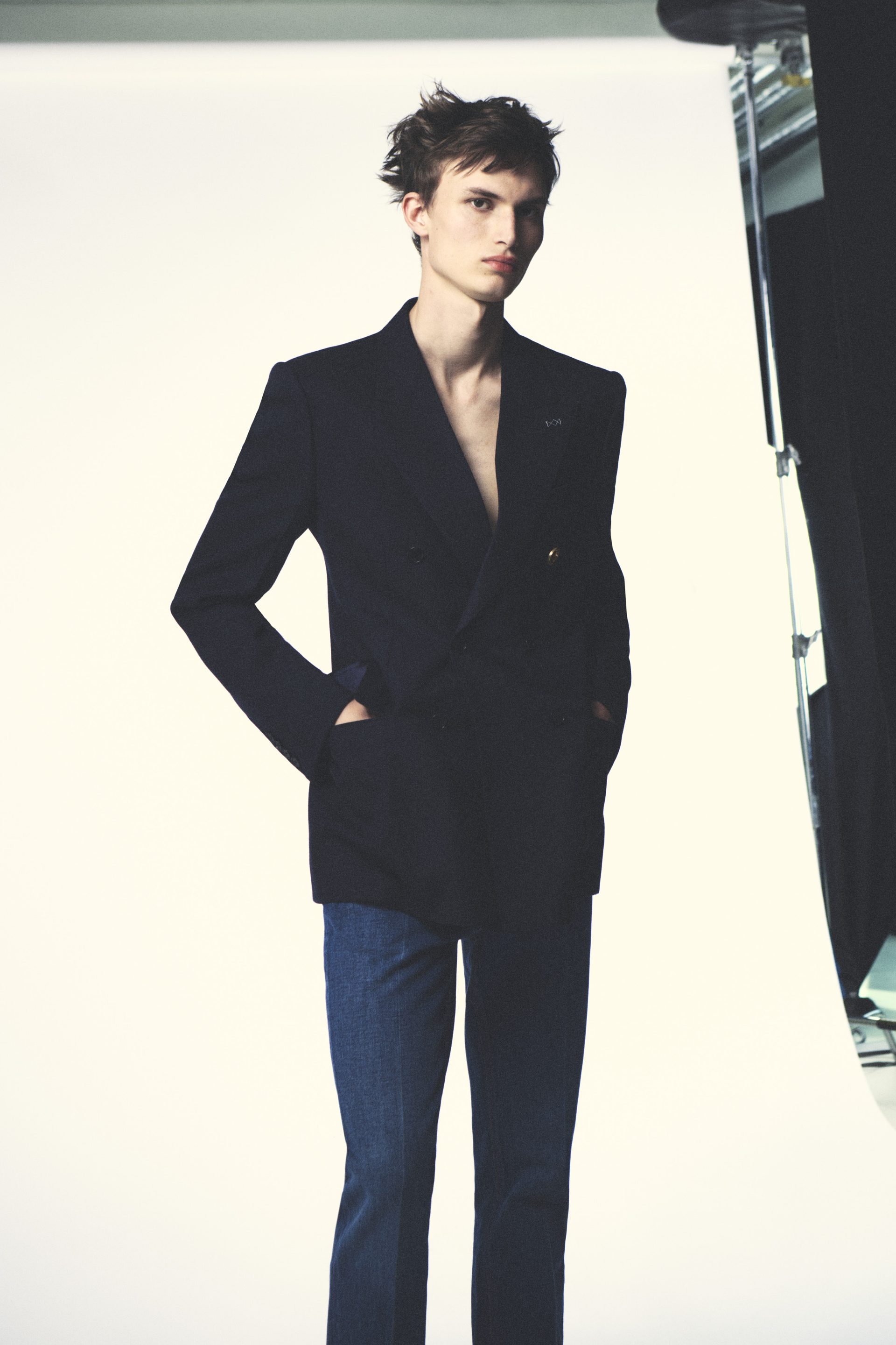莎拉·伯顿 (Sarah Burton) 为纪梵希 (Givenchy) 推出首个完整男装系列 图 31