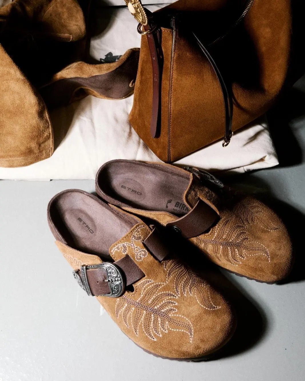 ETRO 携手 BIRKENSTOCK 推出 2026 秋冬联名系列 图 6