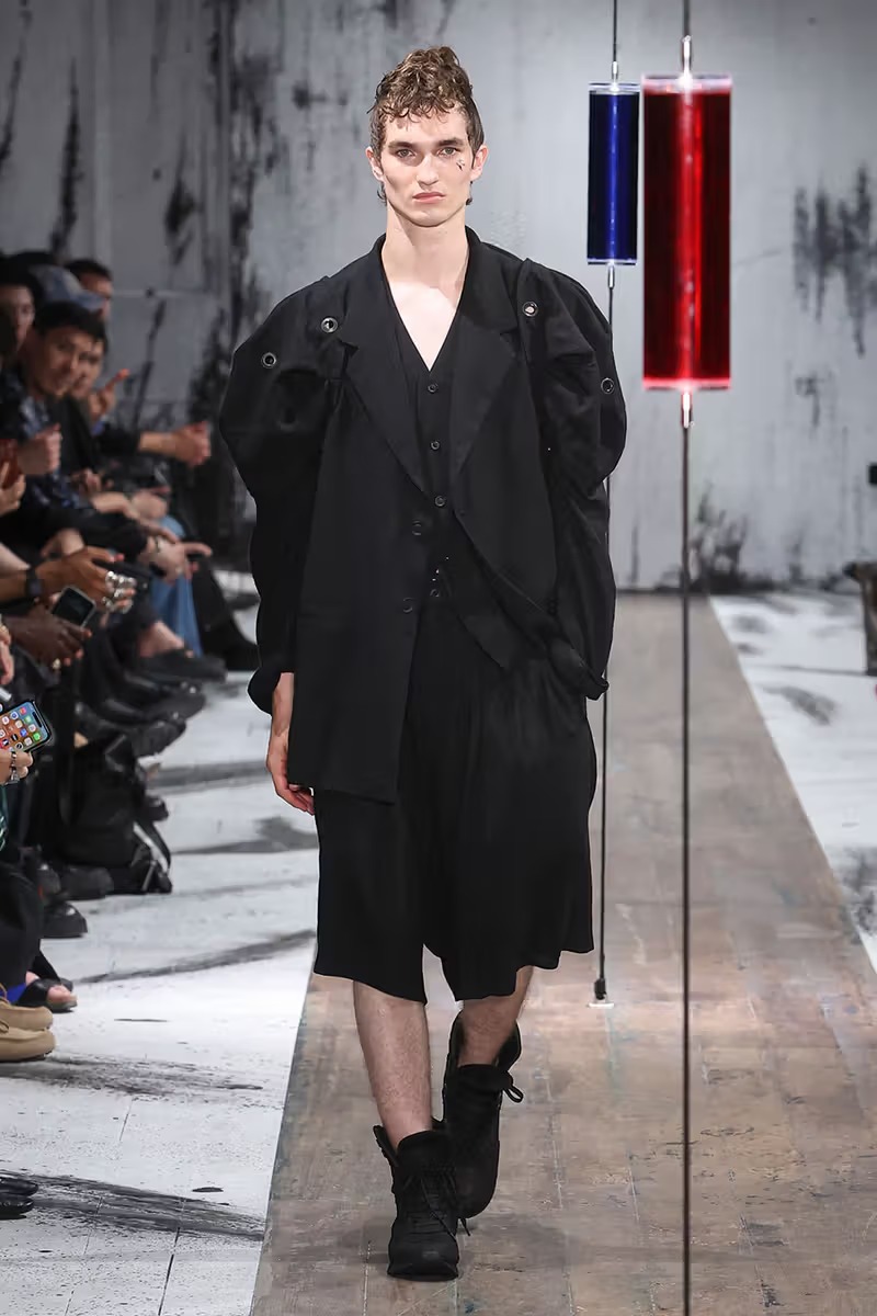 Yohji Yamamoto Pour Homme SS27 巴黎时装周秀场系列